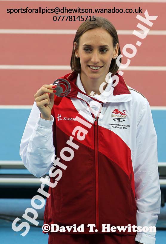 Laura Weightman (England) with her silver medal in the 1500 metres, 2014 Commonwealth Games, Glasgow. Photo: David T. Hewitson/Sports for All Pics